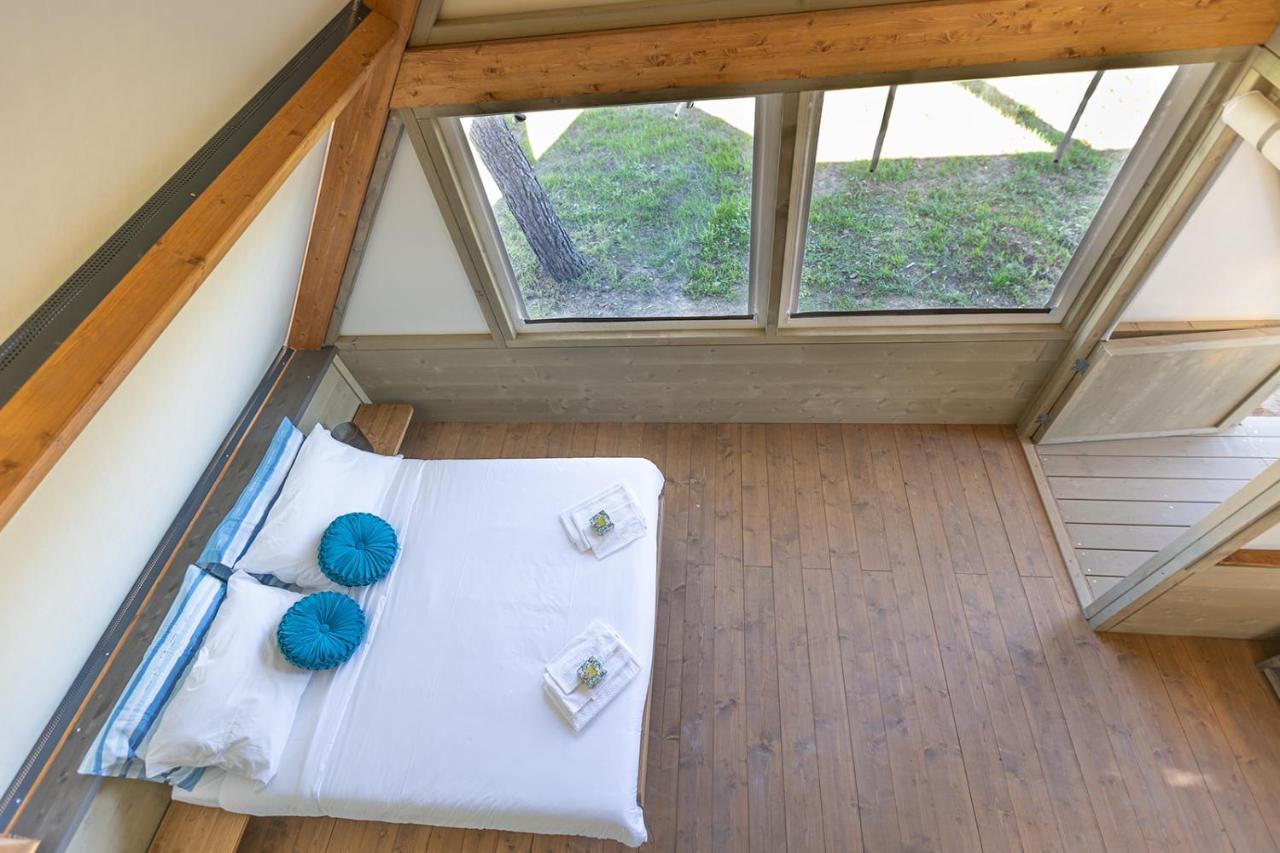 Hotel Glamping Gli Etruschi Piombino Exterior foto