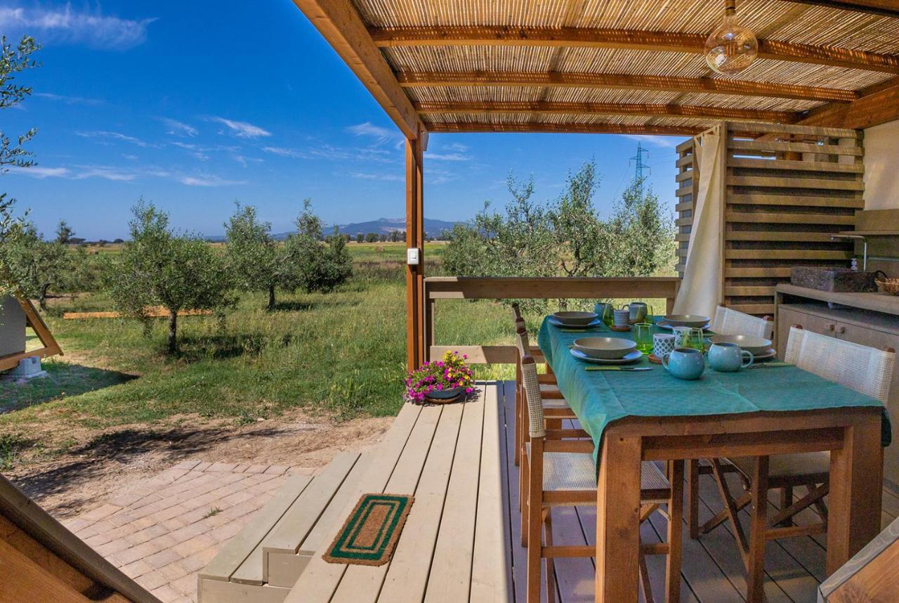 Hotel Glamping Gli Etruschi Piombino Exterior foto