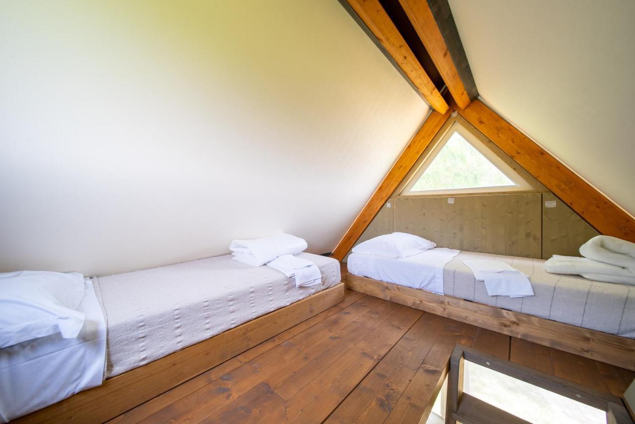 Hotel Glamping Gli Etruschi Piombino Exterior foto